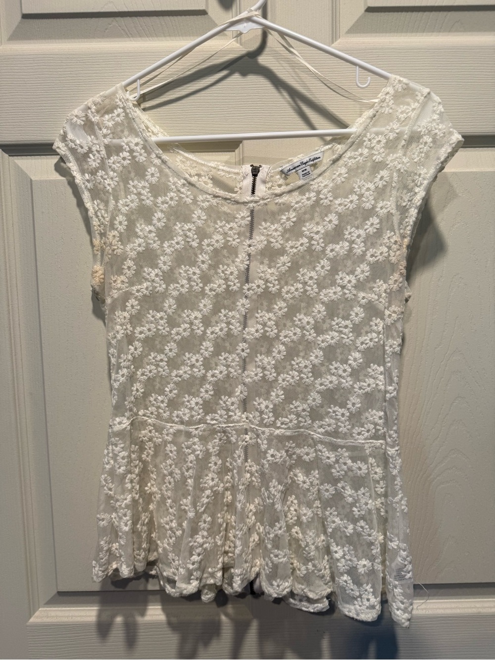 American Eagle Women’s Cream Floral Lace Peplum Top